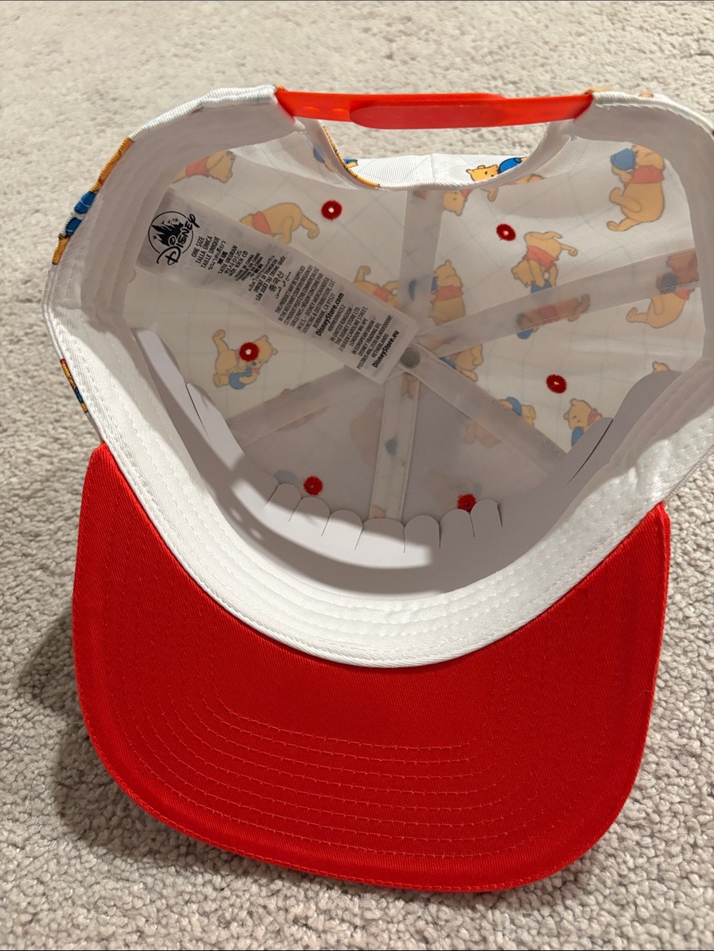 Winnie the Pooh adult Snapback Hat - brand new - Picture 4 of 5
